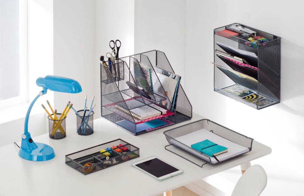 4 Tipos De Accesorios Para Escritorio Infaltables En Tu Oficina VISSO 4 Tipos De Accesorios Para Escritorio Infaltables En Tu Oficina VISSO