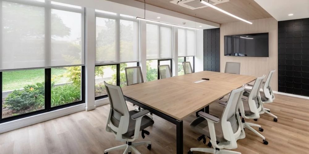 3 mesa de reuniones moderna