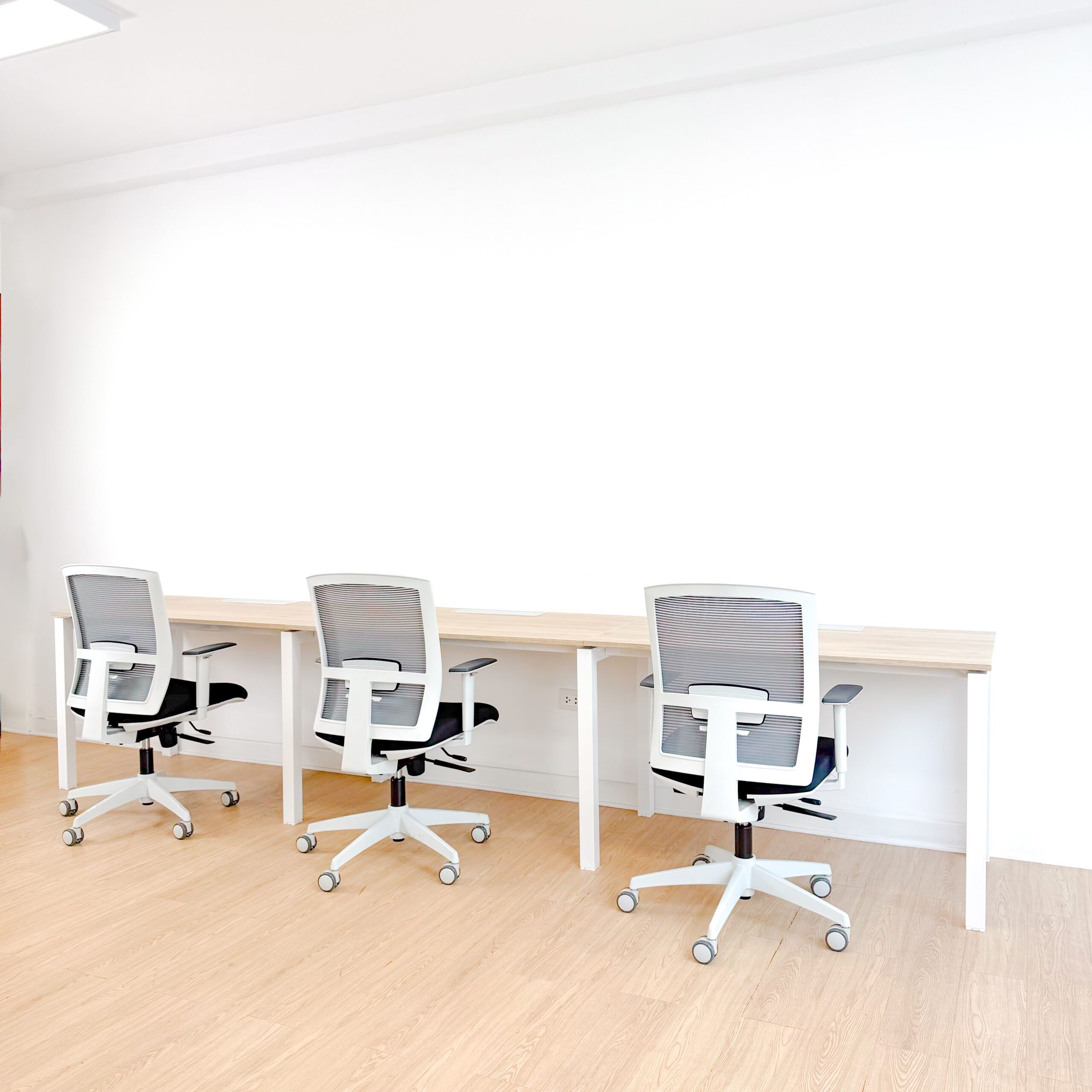 Bench Lineal Quadra 3