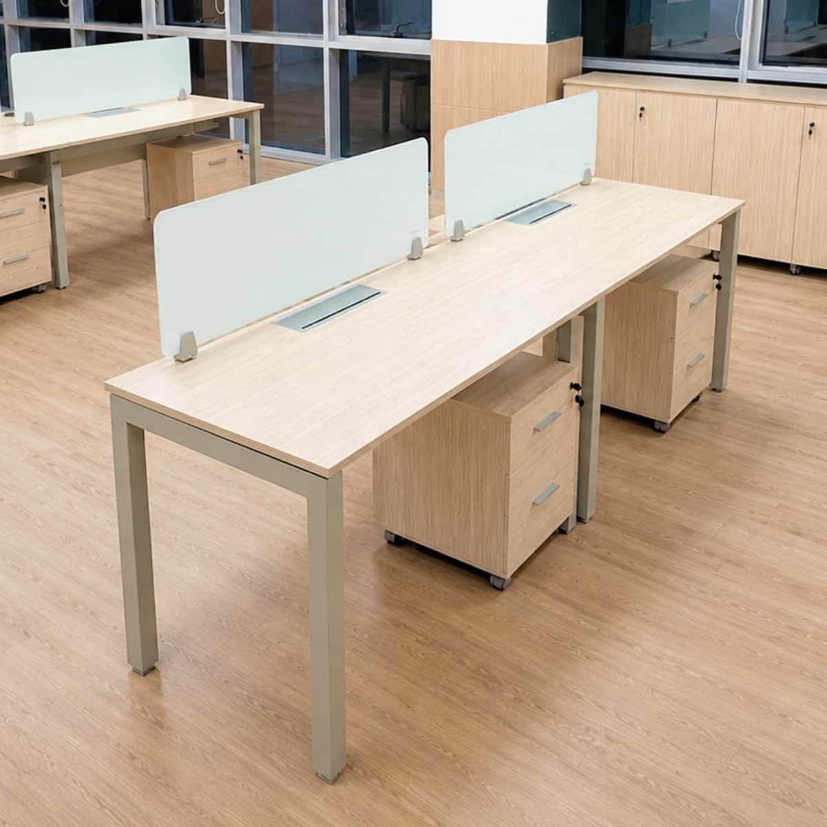 Bench lineal taupe