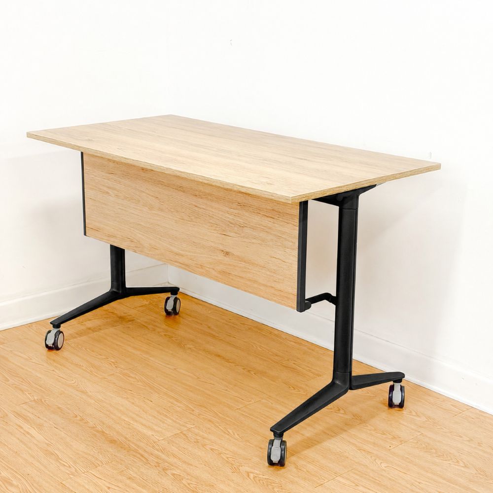 Mesa Rebatible Ezee – Flexibilidad, movimiento y ahorro de espacio