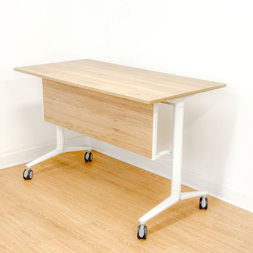 Mesa Rebatible Ezee – Flexibilidad, movimiento y ahorro de espacio